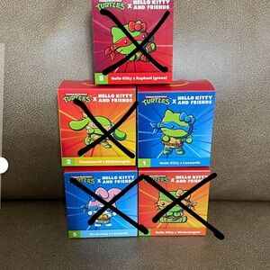 McDonald's Hello Kitty x TMNT Action Figures - #1